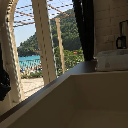 Beachfront Mo , Prapratno Apartman Ston